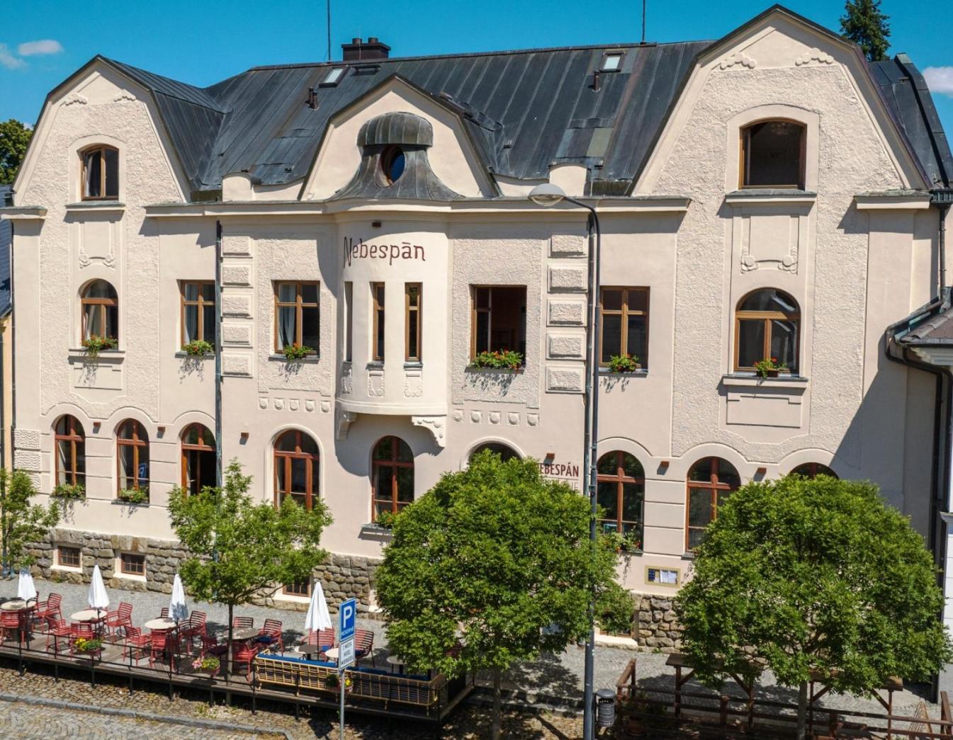 Nebespán Kasperske Hory Exterior foto